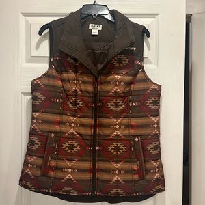 Ariat Aztec print vest like new! Size large